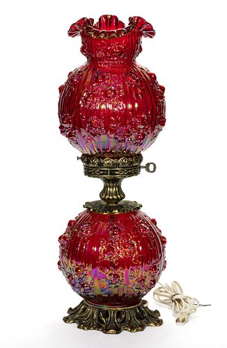 FENTON ROSE IRIDESCENT GLASS ELECTRIC TABLE LAMP
