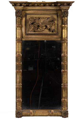 AMERICAN FEDERAL LOOKING GLASS / WALL MIRROR