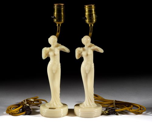 ALADDIN MODEL G-16 FIGURAL PAIR OF ELECTRIC TABLE LAMPS