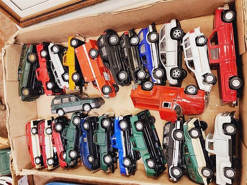 TRAY 24 DIE CAST VEHICLES ROAD CHAMPS MAISTO ETC