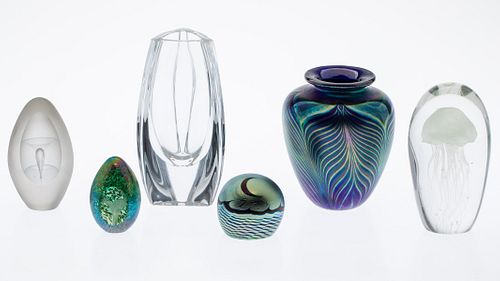 4 Paperweights & 2 Glass Vases Including Baccarat