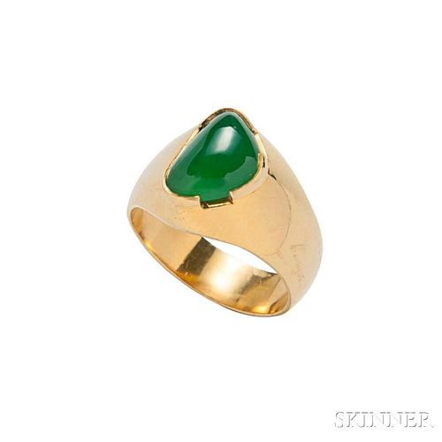 High-karat Gold and Jade Ring