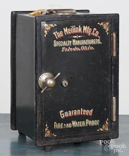 Meilink Mfg. Co. Toledo Ohio cast iron salesman sample safe, late 19th c., with vibrant lettering