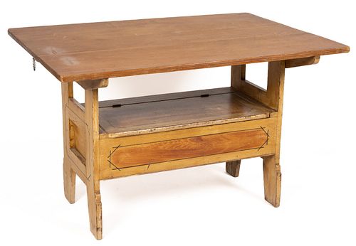 AMERICAN PAINT-DECORATED PINE HUTCH TABLE