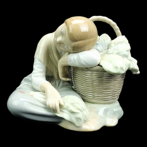 Vintage Lladro Porcelain Figurine