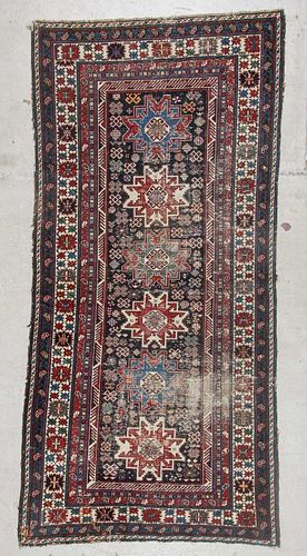 Antique Shirvan Rug: 4'5'' x 8'10'' (135 x 269 cm)
