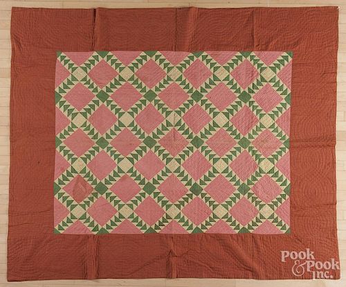 Pieced goose chase quilt, late 19th c., 85'' x 71''.
