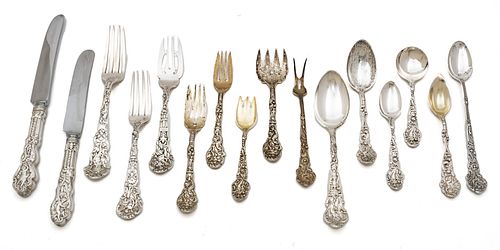 Gorham "Versailles'  Sterling Silver Flatware 152 pcs Luncheon And Dinner
