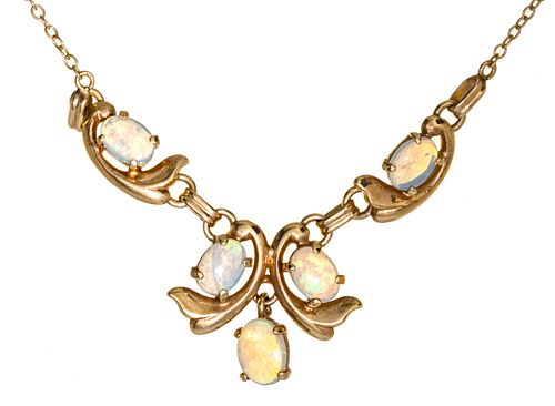 Opal And 14K Gold Necklace C. 1960, L 14.5''