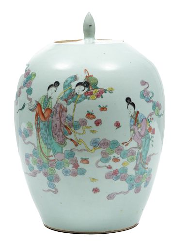 Chinese Porcelain Covered Jar, H 12'' Dia. 8''