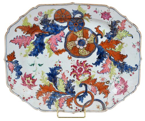 Chinese Export Tobacco Leaf Pattern Tray