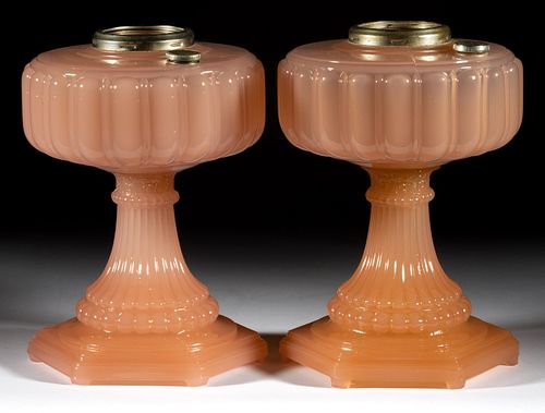 ALADDIN MODEL 112 / CATHEDRAL PAIR OF KEROSENE STAND LAMPS