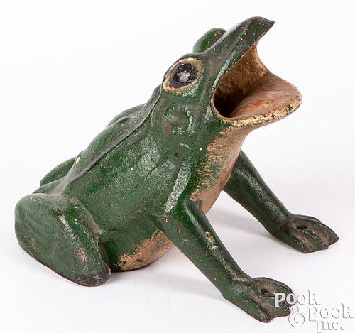Cast iron painted frog coin toss