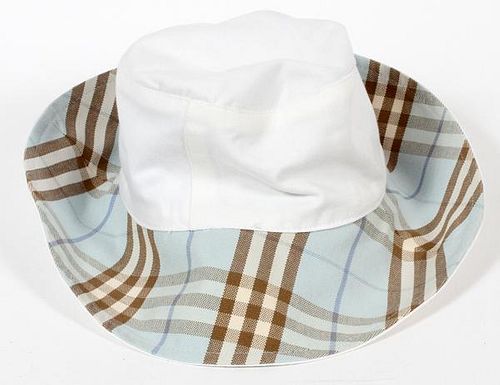 BURBERRY STYLE CANVAS BUCKET HAT