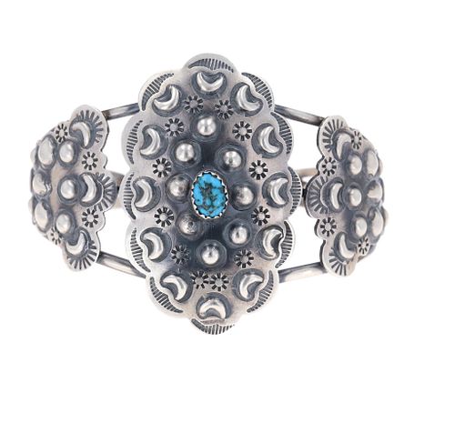 Navajo R Yazzie Sterling Silver Turquoise Bracelet