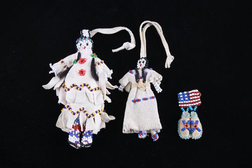 Montana Crow Beaded Dolls & Beaded Pin 1970-