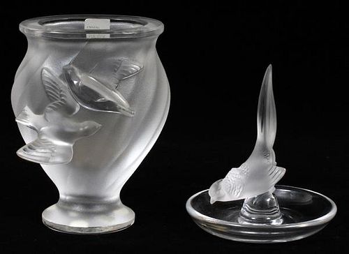 LALIQUE FROSTED CRYSTAL RING HOLDER AND URN