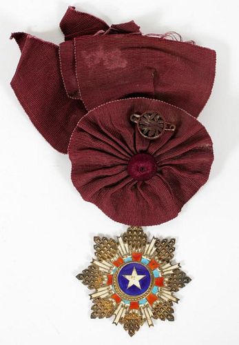 ORIENTAL A.F.ARMY WWII ENAMEL 'STAR-AWARD' MEDAL