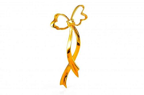 A Tiffany & Co. Gold Ribbon Brooch