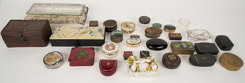 Large Collection of Boxes (Snuffs, Cosmetic & Vertu) (19th - 20th Century)