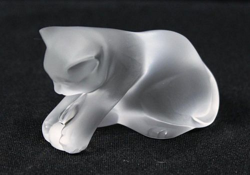 Lalique Joueur Frosted Crystal Kitten with Ball