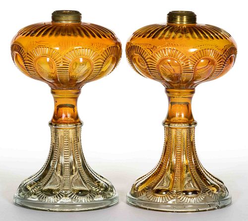 ZIPPER LOOP CARNIVAL GLASS PAIR OF KEROSENE STAND LAMPS,