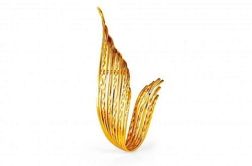 A Pierre Sterle Gold Pin