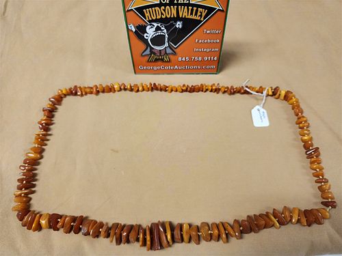 STRAND AMBER BEAD NECKLACE
