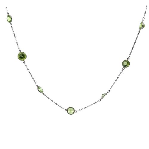 Platinum Chain with 16 cts in Peridots
