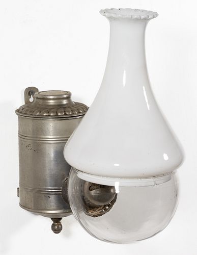 THE ANGLE LAMP CO. "TIN CAN" SINGLE-ARM WALL-MOUNT ANGLE LAMP
