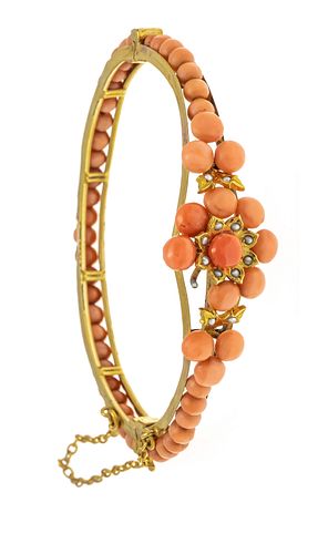 Coral hinged bangle GG 750/000 unstamped, tested, with round coral cabochons 5 - 3,7 mm, light