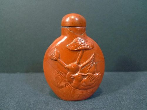 ANTIQUE CHINESE RED AGATE NANHONG SNUFF BOTTLE