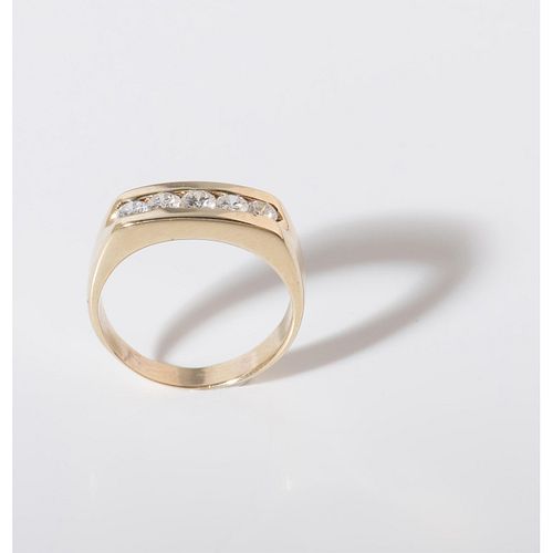14k Gold Brilliant Cut Diamond Ring, .75ct