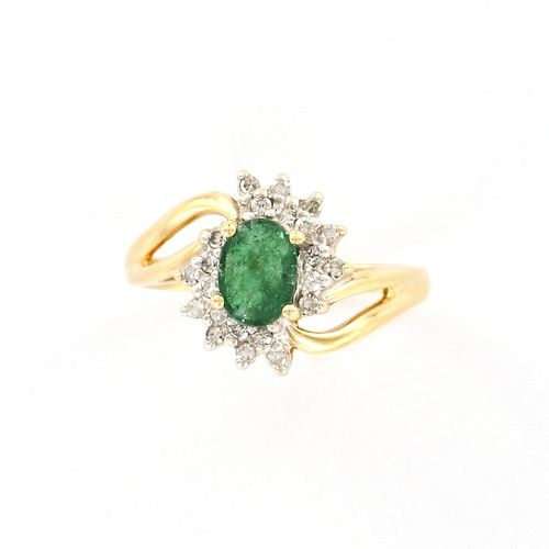 14K Yellow Gold Emerald and Diamonds Ring