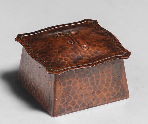 Roycroft Hammered Copper Inkwell c1920s