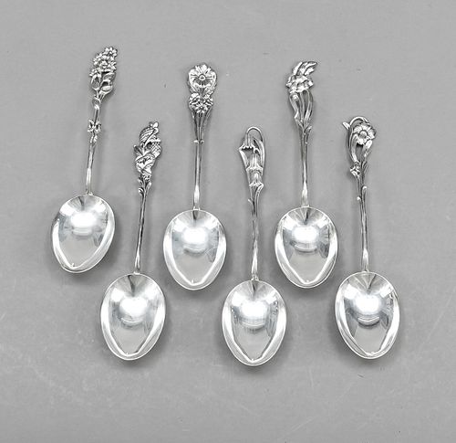 Six ice cream spoons, Sweden, 2nd half of 20th century, silver 830/000, handle each with different floral finishes, l. 15,5 cm, total weight 140 g