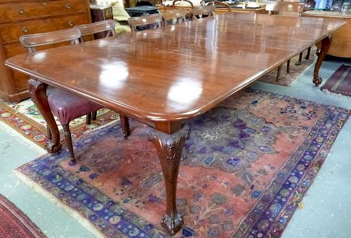 Late 19th century early 20th century mahogany extending dining table on carved legs with  ball and claw feet ,  top 153 cm x 
