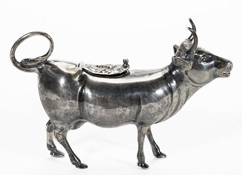 CONTINENTAL, OR POSSIBLY OTHER, STERLING SILVER COW CREAMER