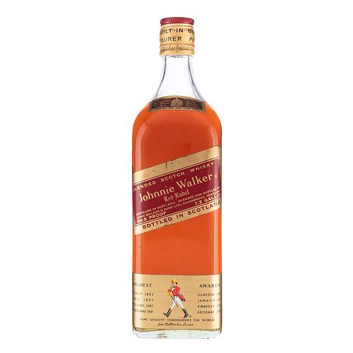 Johnnie Walker. Red Label. Blended. Scotch Whisky. En presentación de 1/2 galon.
