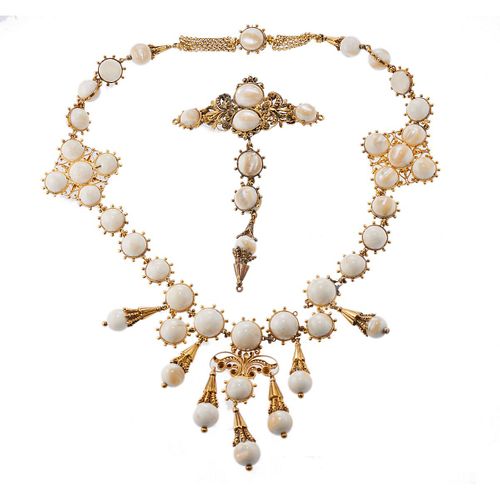Antique 15k Gold Mother of Pearl Necklace Brooch Set
