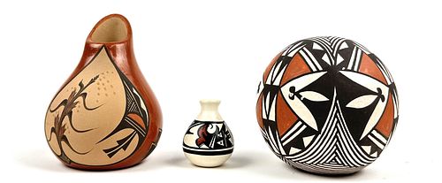 (3) Acoma Pottery Works Inc Laura Gachupin