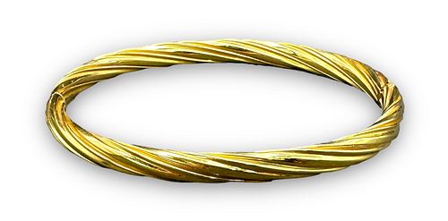 14K Gold Hinged Bangle Bracelet