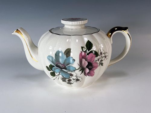 GIBSON STAFFORDSHIRE FLORAL TEAPOT 