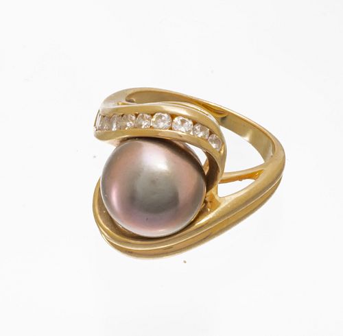 Na Hoku (Hawaiian) South Sea Pearl (10.2mm) Diamond, & 14kt Gold Ring, 8g Size: 5.5