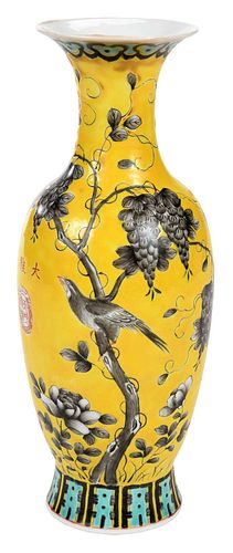 Chinese Dayazhai Yellow Ground Porcelain Vase