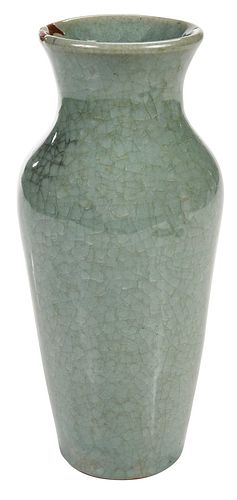 Chinese Celadon Crackle Glaze Porcelain Vase