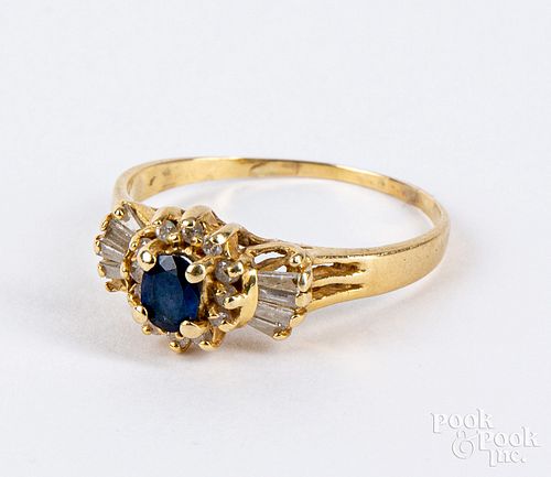 14K yellow gold, sapphire and diamond ring