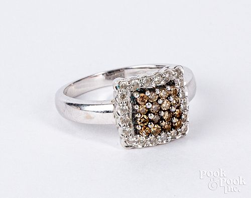 14K gold diamond cluster ring