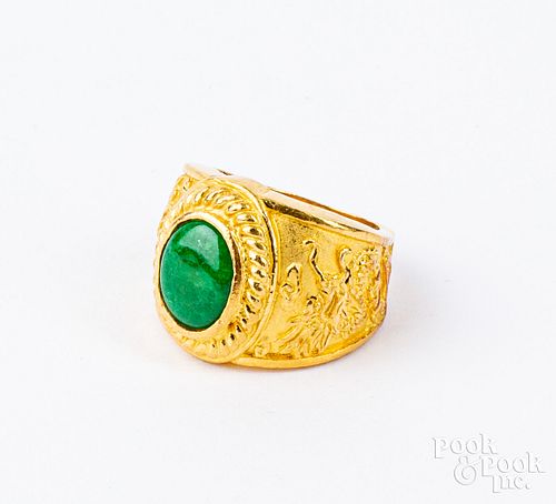 Chinese fine gold and jade ring