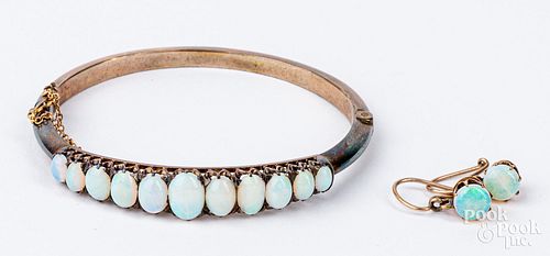 10K gold and opal bracelet and pair of earrings